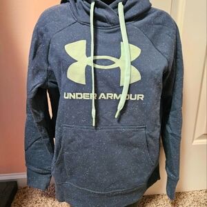 Under Armour Fleece Hooded Sweatshirt NWOT